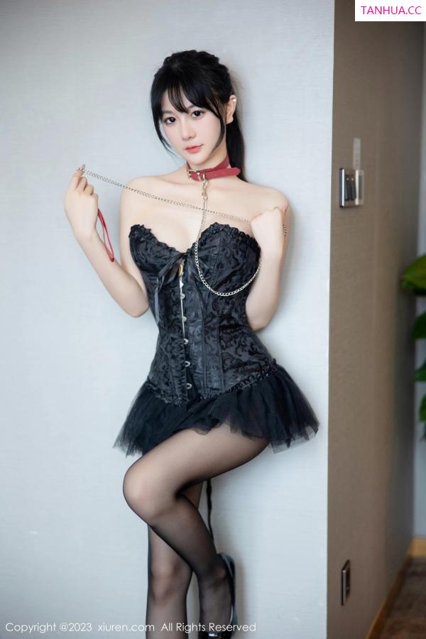   [XiuRen]高清写真图 2023.06.21 No.6961 幼幼 黑丝美腿第20张图片